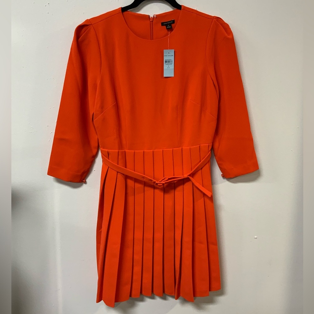 ANN TAYLOR ORANGE DRESS